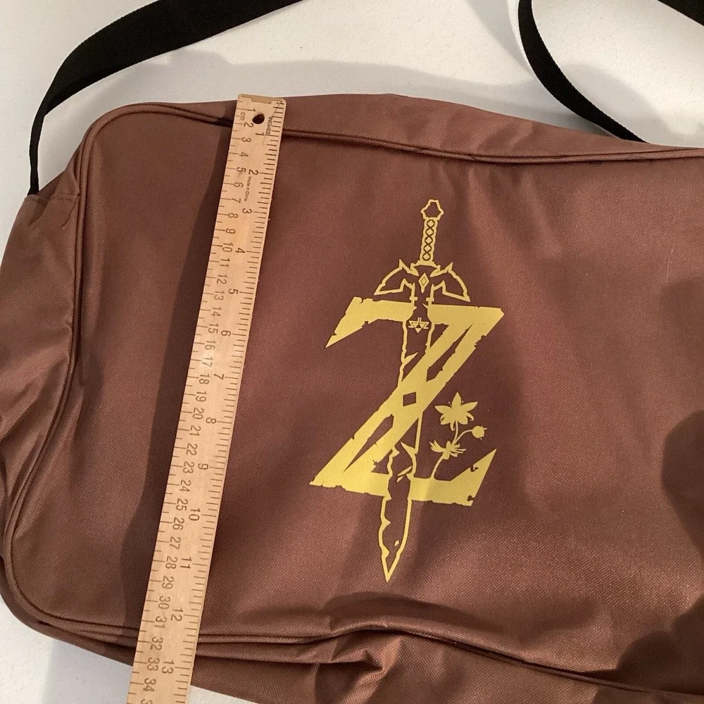 Zelda Breath Of the Wild Nintendo Messenger Bag CultureFly Brown